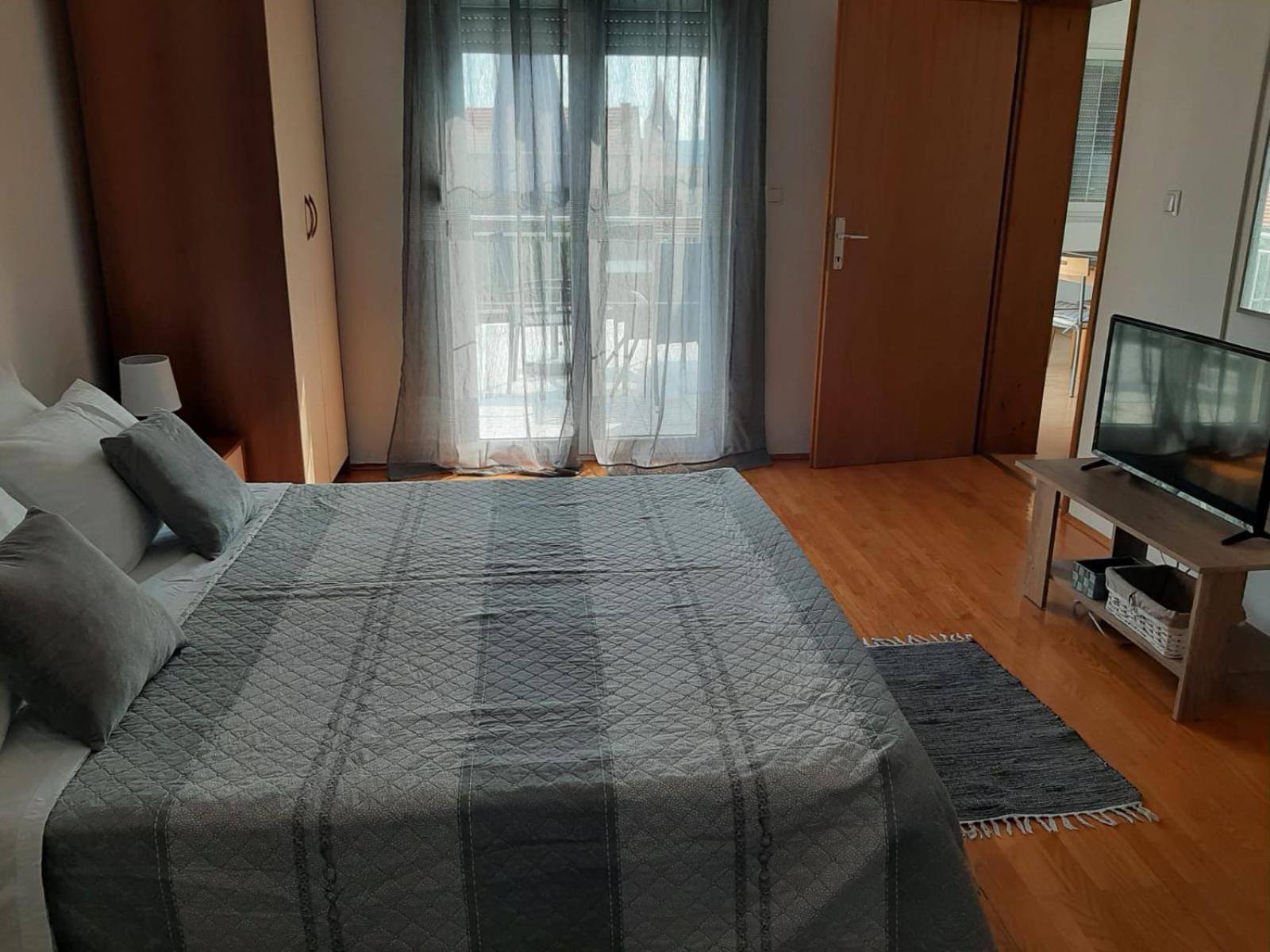 Apartments Luna Sveti Filip i Jakov Extérieur photo