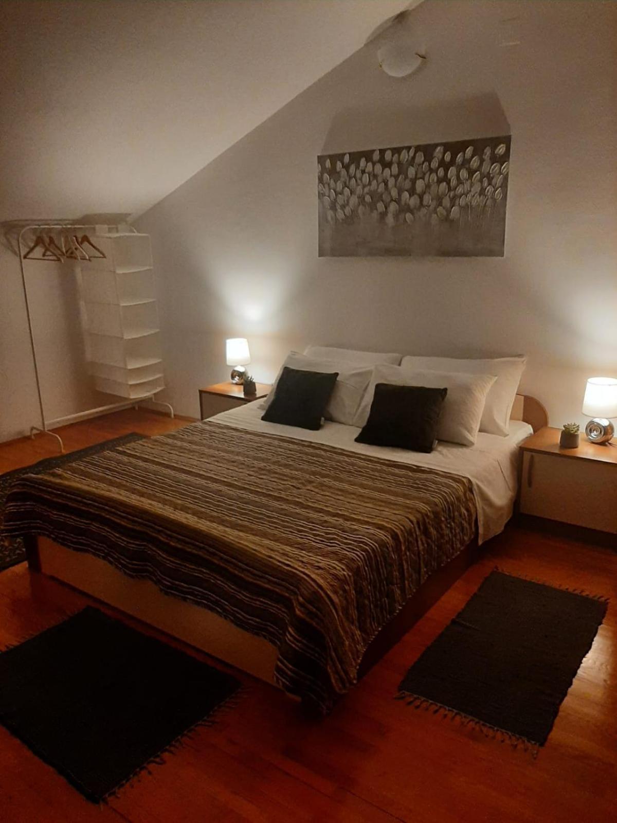 Apartments Luna Sveti Filip i Jakov Extérieur photo