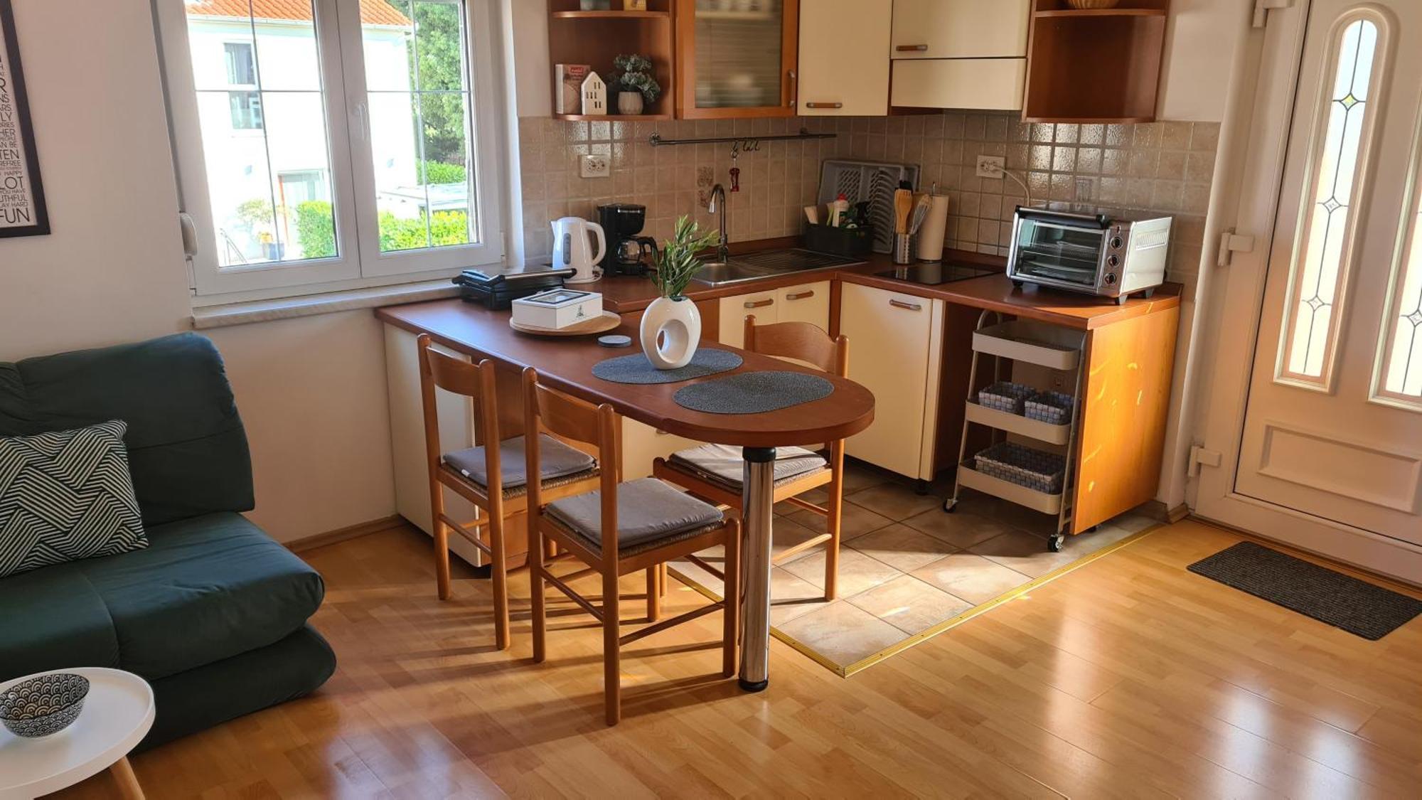 Apartments Luna Sveti Filip i Jakov Extérieur photo
